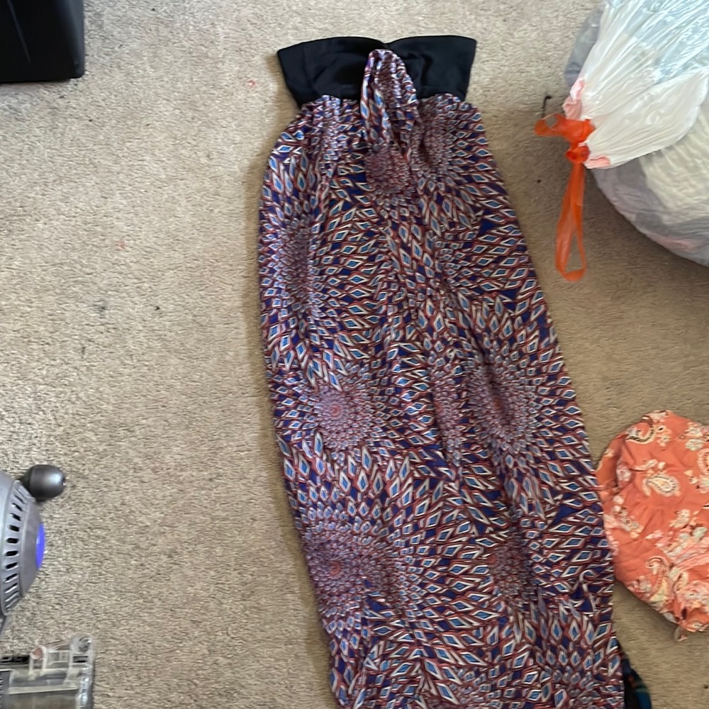 Dress, I don’t know the actual size. Got it at a yard sale it has no tag